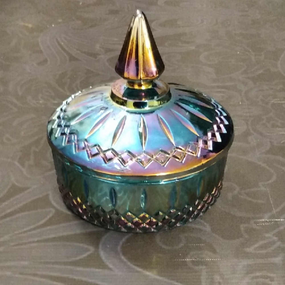 Vintage Iridescent Indiana Glass Trinket Box